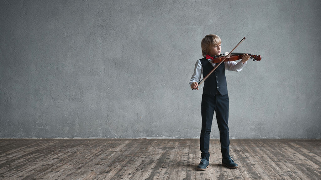 boy-playing-banner.jpg